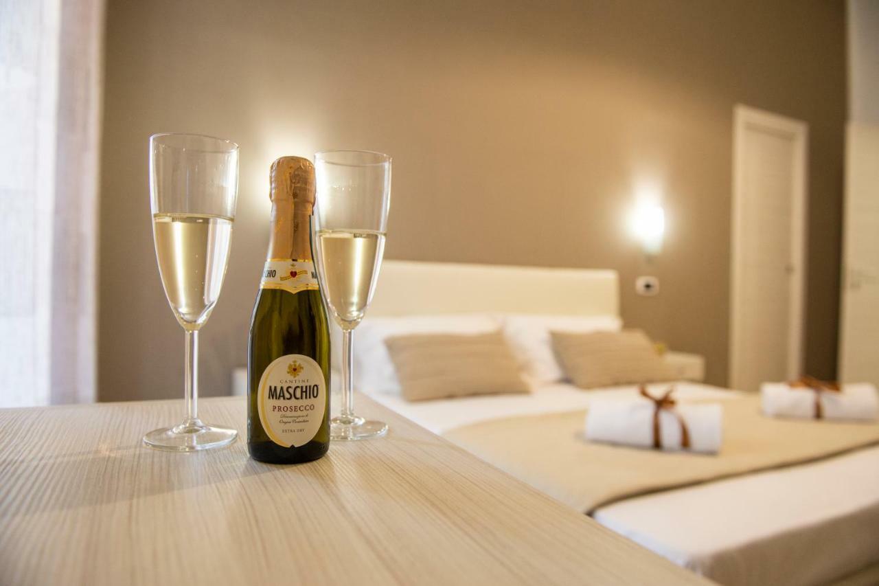Smeraldo Suite Napoli Dış mekan fotoğraf