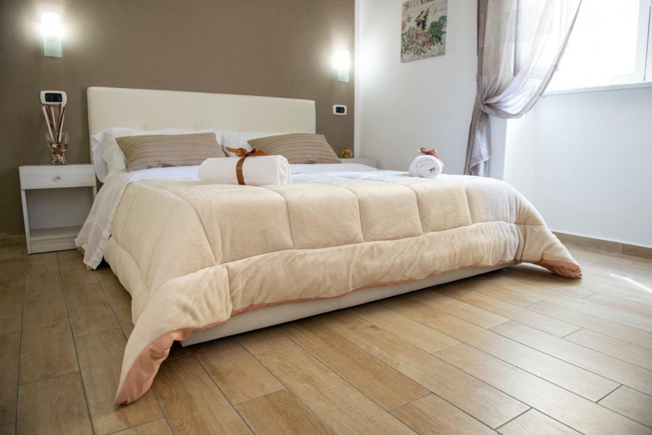 Smeraldo Suite Napoli Dış mekan fotoğraf