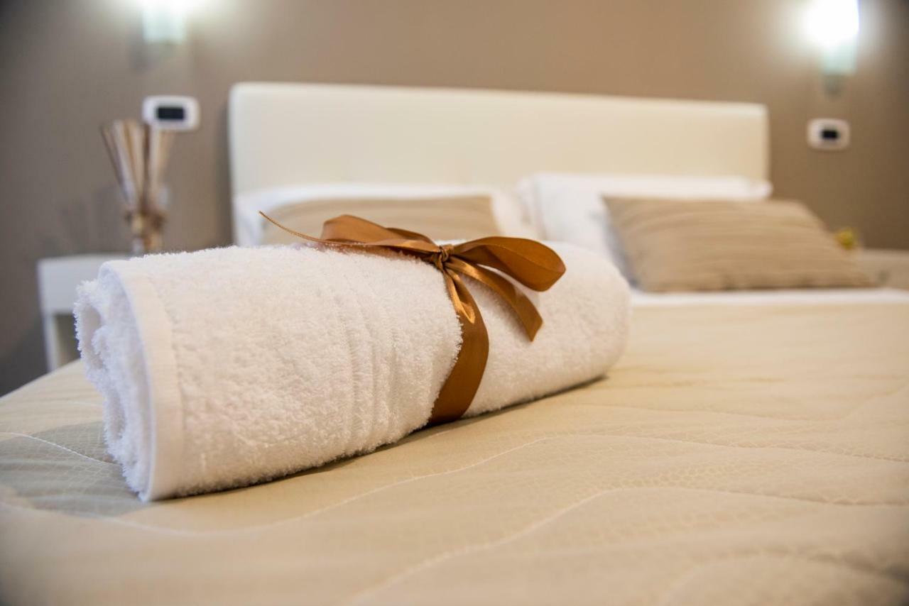 Smeraldo Suite Napoli Dış mekan fotoğraf